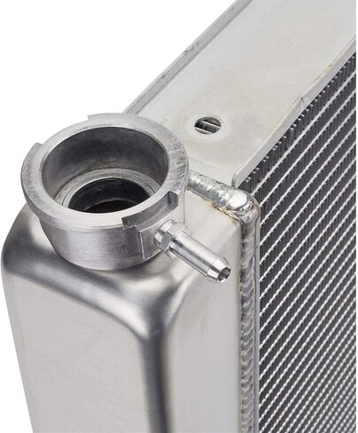 Speedway Motors مقاس 26 بوصة مرور مزدوج سباق الألومنيوم ، S/B Chevy ، فرن من أجل المتانة ، الأداء المتفوق ، التصميم المزدوج مع 2.25 "جوهر ، فعال 1" أنابيب الألومنيوم in Kuwait