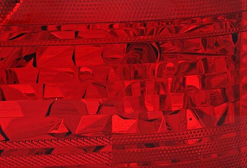 Compatible with Toyota Avalon Tail Light Lamp 2003 2004 Driver Left Side in Saudi Arabia