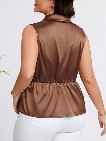 Oyoangle Women's Plus Siale Satin Wrap v الرقبة بلا أكمام بلوزة تنحنح غير متناظرة من الخزان in Saudi Arabia