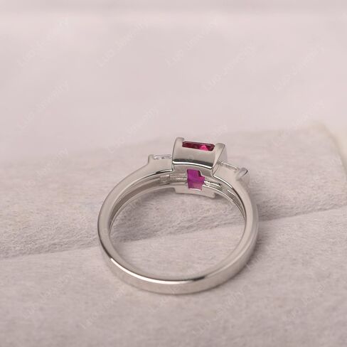 S925 Sterling Silver 3-Stone Ring Engagement Ring Emerald Cut Gemstone Ring Half Bezel Wedding Promise Rings for Women Jewelry in Saudi Arabia