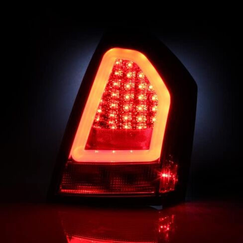 AKKON - لعام 2005-2007 Chrysler 300C LX SRT8 5.7L 6.1L LED LED LID LID TUBE LIGHTS مصابيح الفرامل in Saudi Arabia
