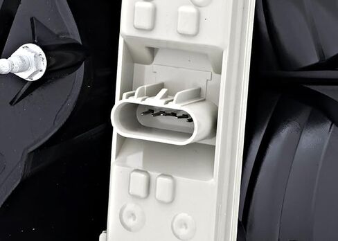 For Chevrolet Chevy Trailblazer Tail Light Lamp 2002 2003 2004 2005 2006 2007 2008 2009 Driver Left Side in Saudi Arabia