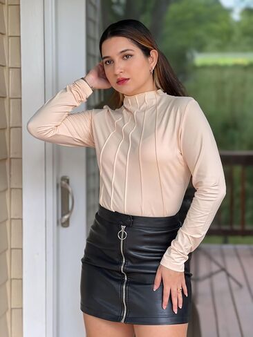 Zeagoo Womens Long Sleeve T Shirts Casual Mock Neck Tops Fall Pleated Blouses Basic Trendy Clothes 2024 in Saudi Arabia