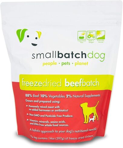 Smallbatch Pets نظام غذائي خام ممتاز مجفف بالتجميد للكلاب، عبوتان، وصفة لحم البقر، 14 أونصة في كل كيس (إجمالي 28 أونصة)، صنع في الولايات المتحدة الأمريكية، منتجات عضوية، لحوم مرتفعة بطريقة إنسانية، ترطب وتقدم الفطائر in Kuwait