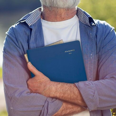 AT-A-GLANCE 2026 Planner, Monthly, 15-Month, 9" x 11", Large, Red (702501326) in Kuwait