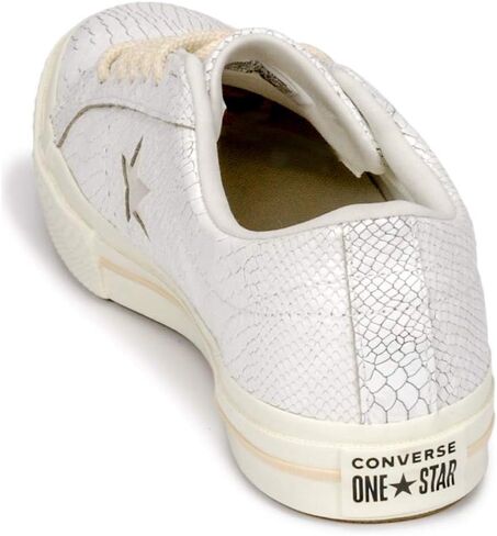 Converse Chuck Taylor All Star Lo (Mens 6.5/Womens 8.5, Amazon Green) in Saudi Arabia