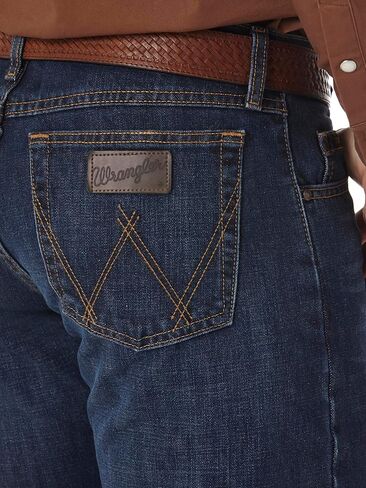بنطلون جينز Wrangler رجالي قابل للتمدد بمقاس عادي in Kuwait