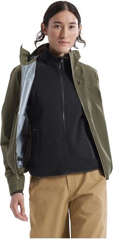 Arc'teryx Coelle Jacket Women's | قذيفة المشي لمسافات طويلة خفيفة الوزن غور تايكس - إعادة تصميم in Kuwait