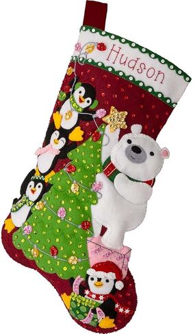 Bucilla ، Polar Pals ، Felt Hostique 6 قطع زخرفة طقم ، مثالي للفنون والحرف اليدوية DIY ، 89752E in Kuwait