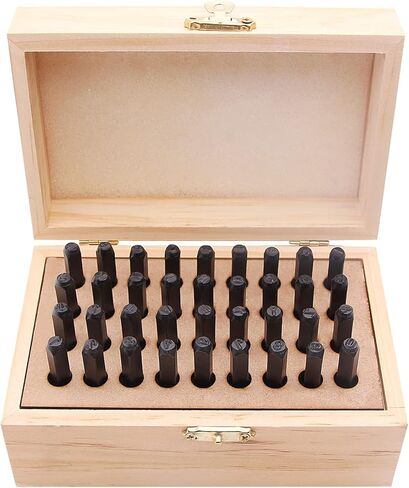 مجموعة طوابع الحروف والأرقام مقاس 5/16 بوصة (8 مم)، مجموعة طوابع معدنية من الفولاذ الكربوني مكونة من 36 قطعة، مجموعة تثقيب أبجدية رقمية مع علبة خشبية، للمعادن والمجوهرات والجلود والخشب in Kuwait