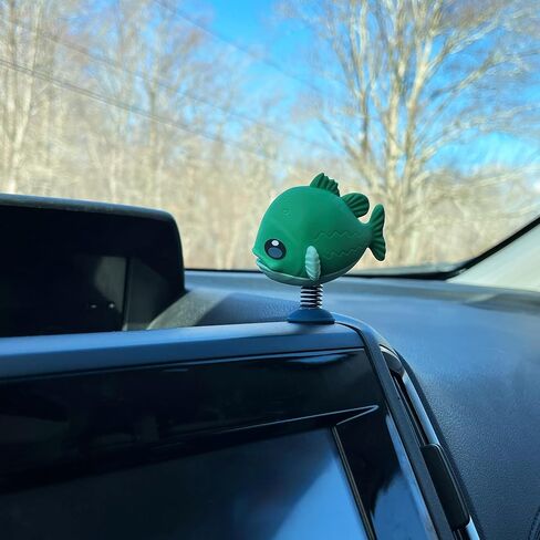 Jesus Dashboard Dancer – Fun Bobblehead of Christ with Open Arms – Religious Car Accessory with Sticky Pad – Unique Gift for Believers, Christian Drivers & Faithful Friends in Kuwait