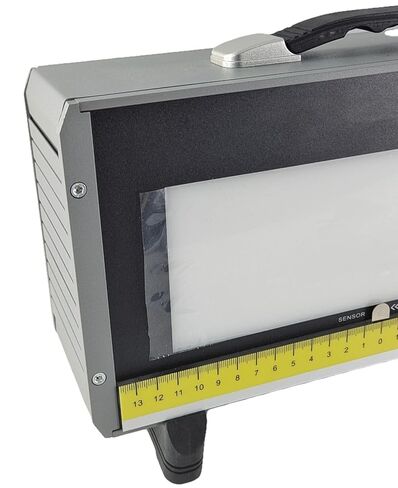 عارض الأفلام الشعاعية الصناعية للأشعة السينية LED LED Industrial Filmer Maximum Luminance 193000CD/M² (600000Lux) كثافة الفيلم <5.0 درجة حرارة اللون 8000K in Kuwait