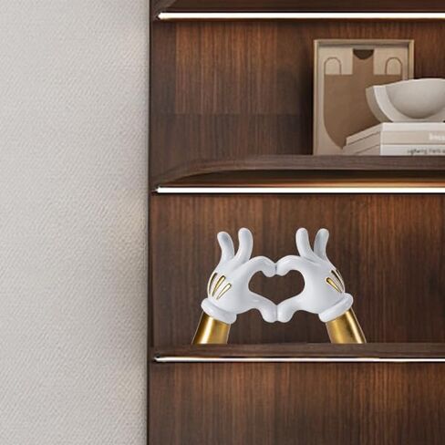Cartoon Heart Hands Resin Statue Modern Home Decor Accents Love Finger Sculpture Room Decor Accessories Black White in Saudi Arabia