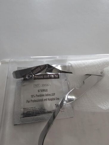McKesson Premium Skin Staple Remover Kit - Stainless Steel Staple Remover 4 ", Woven Gauze 3" x 3" 12-Ply, Alcohol Prep Pad, PVP Prep Pad, Sterile, Single Use – Pack of 5 EA. in Saudi Arabia