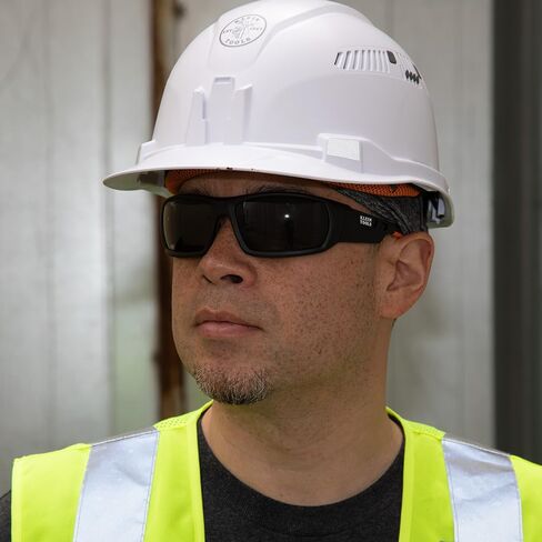 Klein Tools 60164 Safety Glasses, Professional PPE Protective Eyewear with Full Frame, Scratch Resistant and Anti-Fog, Gray Lens in Saudi Arabia