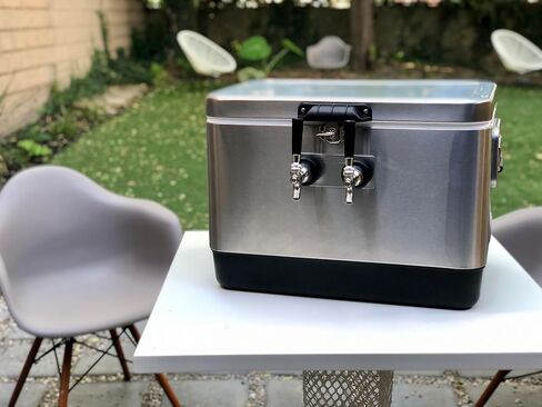 مربع الفارس من ColdBreak ، 2 صنابير ، مدخلات خلفية ، 54 برودة كوارت ، لفائف 50 '، رسوما فولاذية ، تشمل صنبور غير قابلة للصدأ in Kuwait