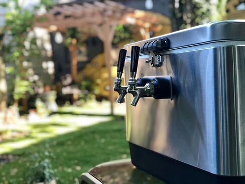 مربع الفارس من ColdBreak ، 2 صنابير ، مدخلات خلفية ، 54 برودة كوارت ، لفائف 50 '، رسوما فولاذية ، تشمل صنبور غير قابلة للصدأ in Kuwait
