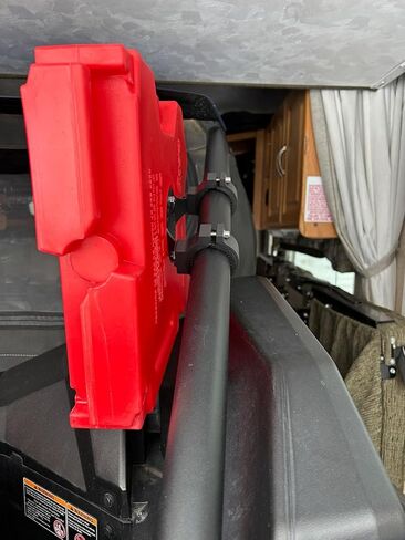 CAN GAS UTV ATV CAN MATTING ، حامل خزان المياه ، حامل خزان المياه للحصول على أنبوب مستدير 1 "-2" متوافق مع Polaris RZR Pioneer Can Am Maverick X3 Commander Talon in Kuwait