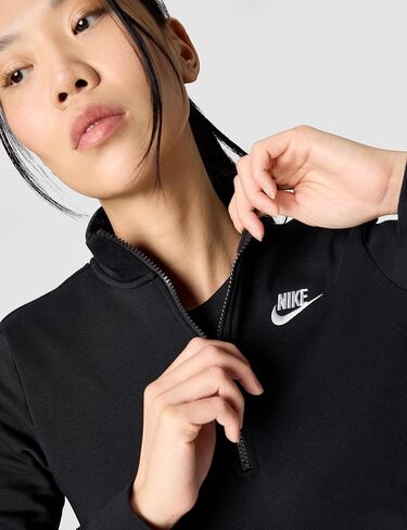 نادي نايك للسيدات للملابس الرياضية فليو 1/2-ZIP قميص in Kuwait