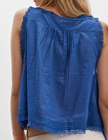 النساء بلا أكمام دانتيل دانتيل أعلى بوهو العطلة الصيفية أعلى زر أسفل التعادل الأمامي شبكة الدانتيل كامي قميص in Kuwait