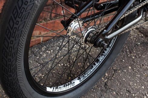 Eastern Bikes Eastern BMX Bikes - Nightwasp Model 20 Inch Bike. Lightweight Freestyle Bike Designed by Professional BMX Riders at in Saudi Arabia