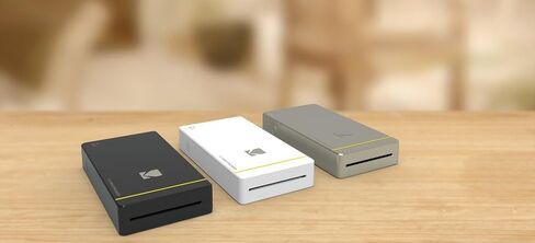 طابعة الصور الفورية المحمولة Kodak Mini - متوافقة مع Wi-Fi وNFC - تطبع صورًا مقاس 2.1 × 3.4 بوصة لاسلكيًا، تقنية طباعة DyeSub المتقدمة (أبيض) متوافقة مع Android وiOS in Kuwait