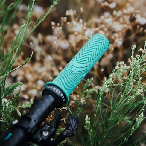 PNW Components Loam Grip in Saudi Arabia