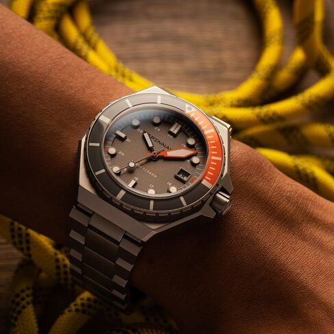 Spinnaker Mens 44mm Dumas Automatic 3 Hands Watch مع سوار من الفولاذ المقاوم للصدأ الصلب SP-5081 in Kuwait