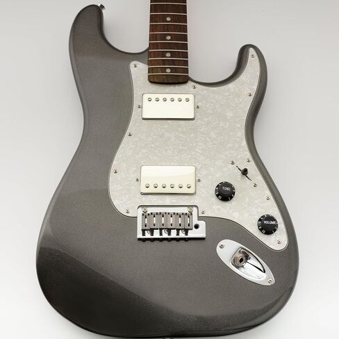 Musiclily Pro 11 Holes ST HH Guitar Pickguard with Covered Humbucker 2-Pot Layout for Fender Squier Strat Style Electric Guitar, 3Ply Black in Kuwait