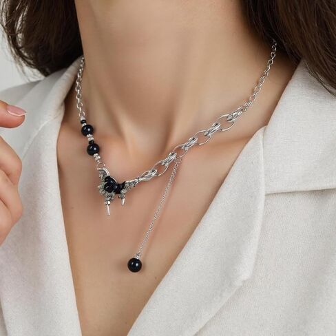 Choker Butterfly Necklace for Women Irregular Y2k Choker Flower Button Fashionable Jewelry Women's Silver in Kuwait