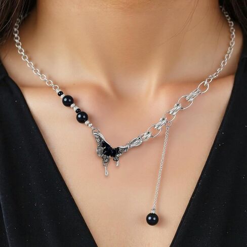 Choker Butterfly Necklace for Women Irregular Y2k Choker Flower Button Fashionable Jewelry Women's Silver in Kuwait