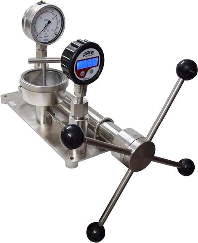 Bench Top Pressure and Vacuum Calibrator (Range: 0-200 kg/cm²) for Calibration Laboratories, Pharmaceuticals, Petrochemicals Model: AI-PCAL1 in Saudi Arabia