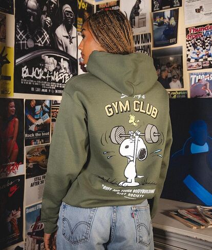 جمعية مكافحة الشغب الرسومية النسائية و sweatshirt مقنعين in Kuwait