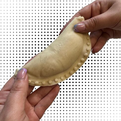 USA, Empanada Maker Press, 5.5, 4.7 or 3.5 inches, gray and green, empanadas. (Traditional, 3.5 inches) in Saudi Arabia