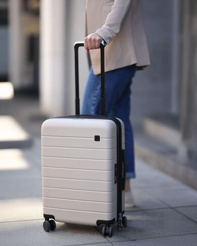 LUGGEX Carry On Luggage with Spinner Wheels - 20 inch Hardshell Suitcases - Accelerate Access with DiHook, Handy Pouch, TSA lock, Black in Saudi Arabia
