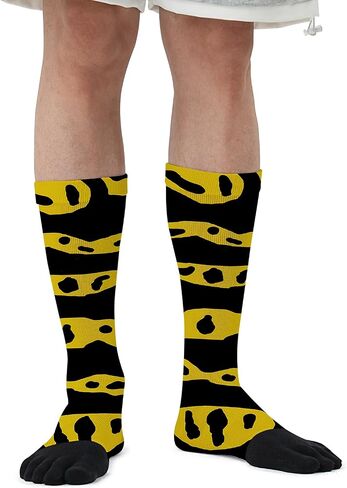 Funny Novelty Five Toe Socks للرجال والنساء - جوارب طاقم طباعة الدولار للهدايا ، والأعياد والأناقة الفريدة ، وحجم M/L in Kuwait