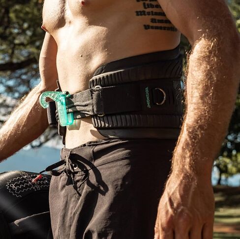 Vinaka Pro V1 Harness for Wingsurfing, Wing Foiling in Kuwait