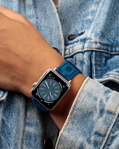 Wrangler® "Aztec Trail" Silicone Band for Apple Watch® ، Western Aztec Pattern ، يناسب جميع سلسلة وأحجام Apple Watch® in Kuwait