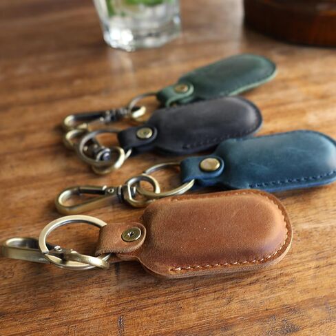 Leather Galaxy SmartTag2 Holder Keychain, Portable Handmade Genuine Leather Smart Tag2 Holder with Keyring Full Coverage Smart Tag2 Protective Case Cover Compatible for SmartTag 2023 in Saudi Arabia