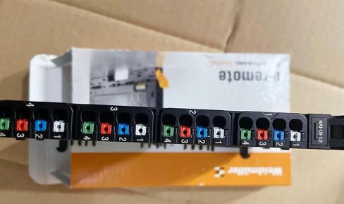 1394390000 丨 1pc 100 ٪ وحدة I/O وحدة التحكم عن بُعد UR20-4AI-UI-12 PLC in Saudi Arabia