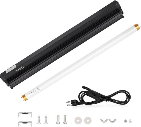 T5 UVB Reptile Light Thip Thip Ho UVB Bulb Lighting Combo Kit ، 10.0 UVB Light for reptiles terrarium with with 24w reptile ligh in Saudi Arabia