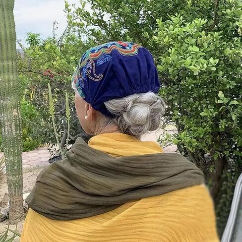 Handmade Embroidered Bandana Caps 2025 New Women Ethnic Style Head Wrap Beanie Cap Stretch Vintage Embroidery Bandanas Hat in Saudi Arabia