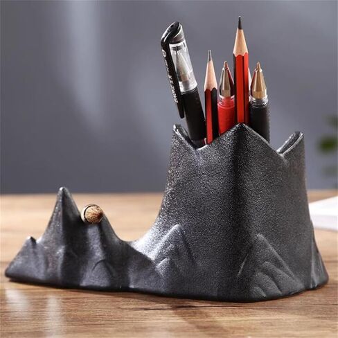 Pen holder ceramic decoration office student desktop retro classical multifunctional storage brush bucket in Saudi Arabia