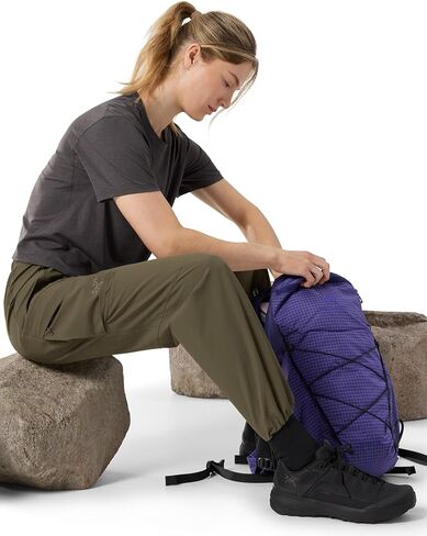 Arc'teryx Gamma Utility Pant Women's | Durable Versatile Stretch Softshell Hiking Pant in Saudi Arabia