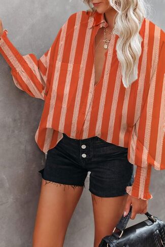 قمصان CHYRII النسائية الكاجوال بأزرار سفلية ورقبة على شكل حرف V وأكمام طويلة مع جيوب in Kuwait