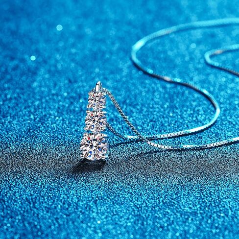 قلادة GUYOICHT مويسانيتي 3 أحجار من الفضة الإسترليني عيار 925، 0.9 قيراط tw./1.7 قيراط tw. قلادات قلادة مويسانيتي دائرية الشكل للنساء والفتيات، سلسلة 16+2 بوصة in Kuwait