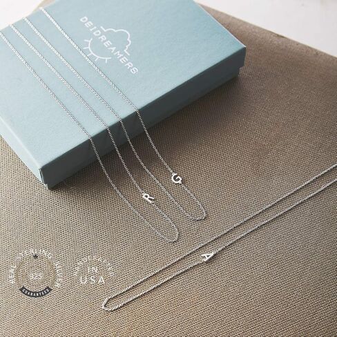 قلادة من الفضة الاسترليني الجانبية الأولية المصغرة in Kuwait