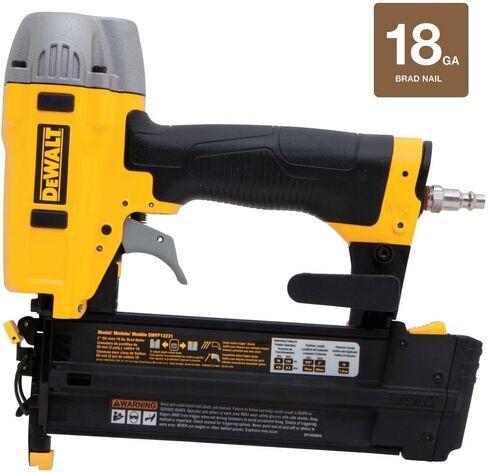 DEWALT Brad Nailer، يقوم بتشغيل مسامير نهائية 18GA مقاس 5/8 بوصة إلى 2 بوصة، إصدار انحشار بدون أدوات (DWFP12231) in Kuwait