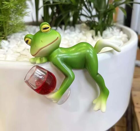 Miniature Frog Garden Statue Flower Pot Hanger Ornament, Funny Frog Figurines Plant Decorations for Pots Outdoor Women Gifts Decor Accessories for Yard Lawn Outside,2.92"x1.12"x4.94 in Saudi Arabia