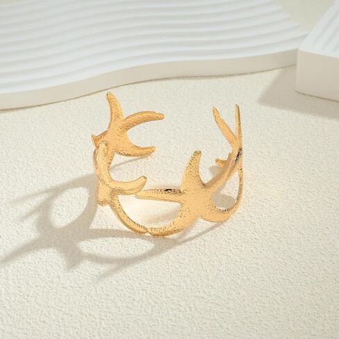 Chunky Gold Shell Bracelet for Women Trendy Wide Seashell Cuff Bracelets Exaggerated Scallop Shell Hinged Bangle Bracelets Summer Beach Statement Gold Bracelet in Saudi Arabia